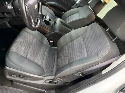 Used 2017 Chevrolet Tahoe LS AWD/4WD image 15