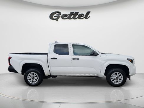 Certified 2024 Toyota Tacoma SR RWD image 3