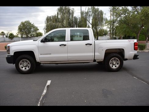 Used 2016 Chevrolet Silverado 1500 W/T w/ Trailering Package image 4