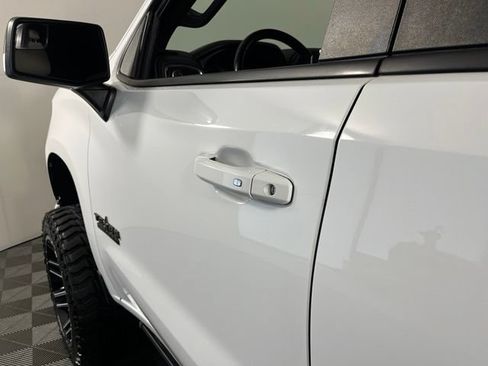 Used 2021 Chevrolet Silverado 1500 RST AWD/4WD image 10