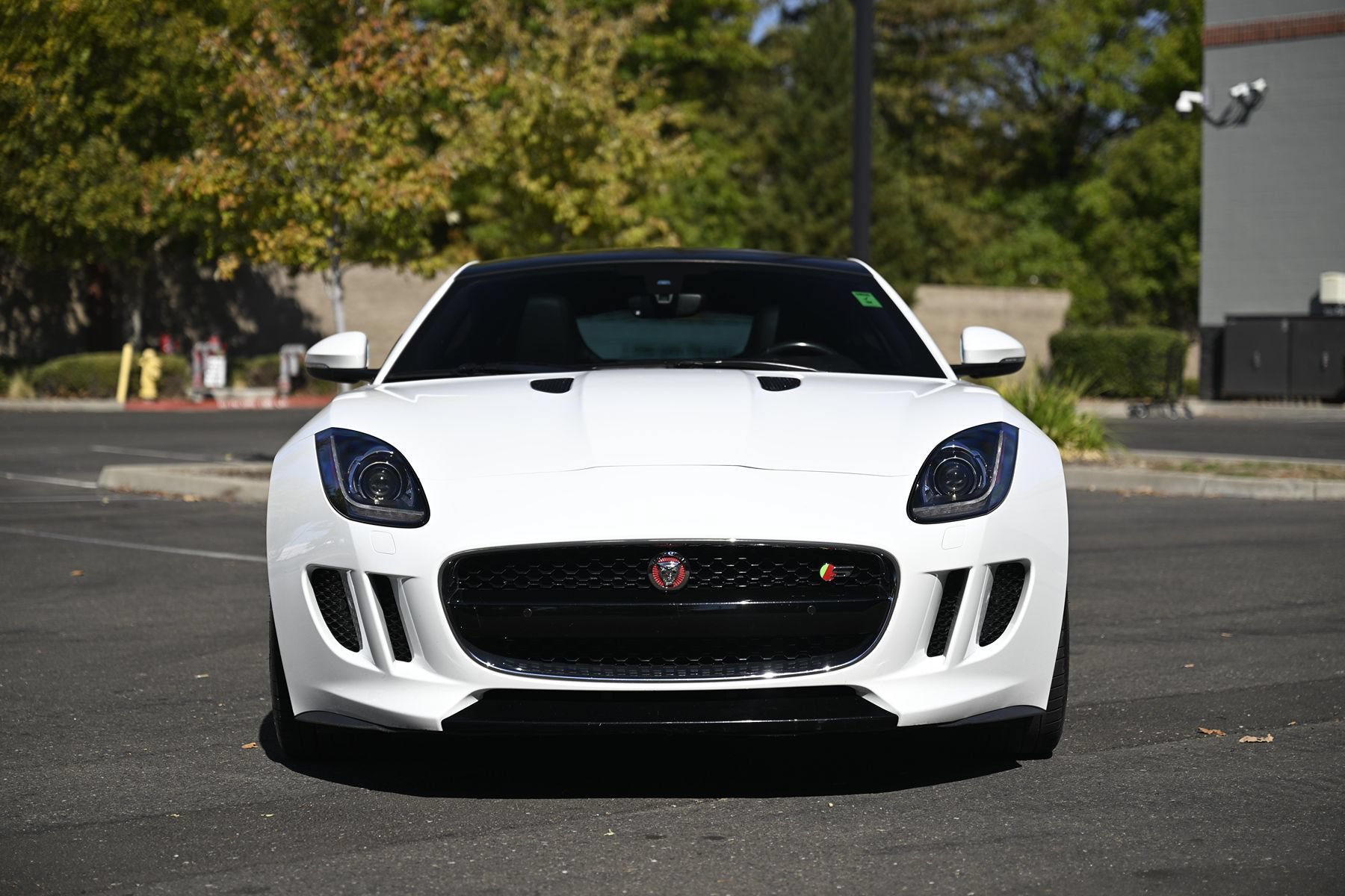 Used 2016 Jaguar F-TYPE S RWD image 2