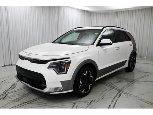 New 2026 Kia Niro Wave w/ Wave Preserve Package FWD image 4
