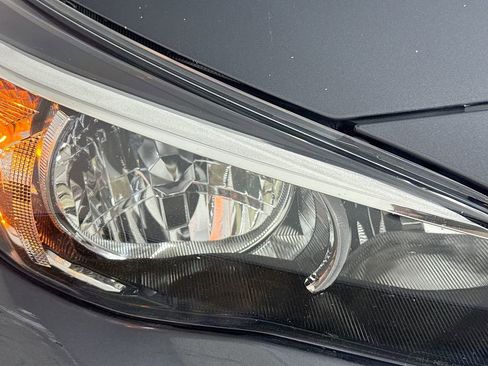 Used 2021 Subaru Crosstrek 2.0i Premium image 36