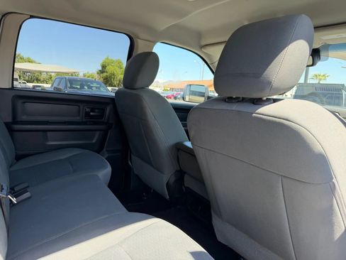 Used 2014 RAM 2500 Tradesman w/ Chrome Appearance Group RWD image 24