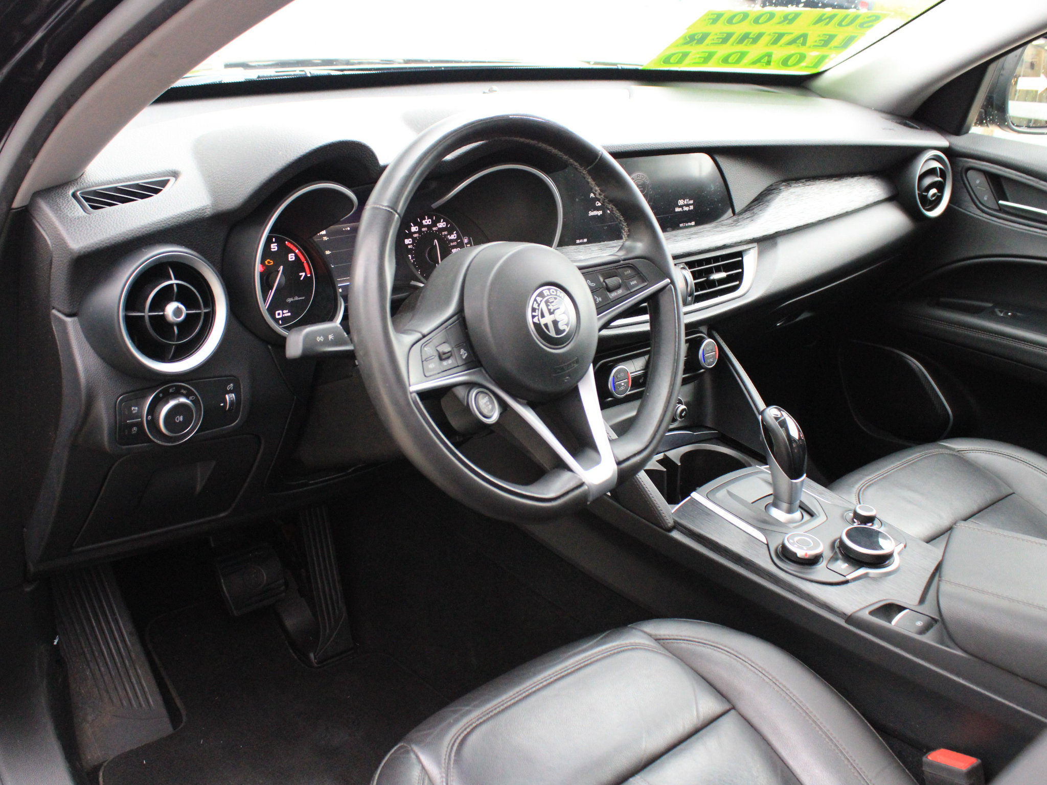Used 2019 Alfa Romeo Stelvio AWD w/ Nero Edizione image 12