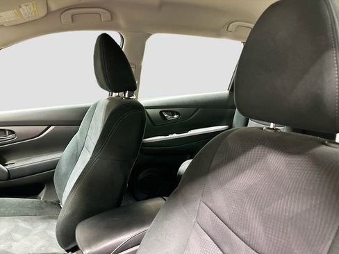 Used 2016 Nissan Rogue S AWD/4WD image 21