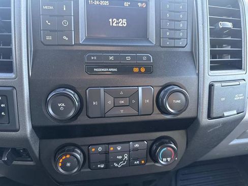 Used 2021 Ford F550 4x4 Regular Cab Super Duty image 18