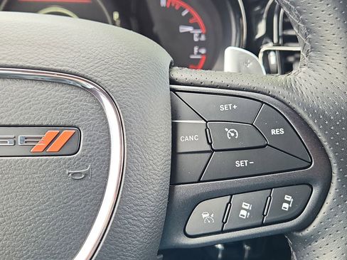 Used 2025 Dodge Durango GT AWD/4WD image 21