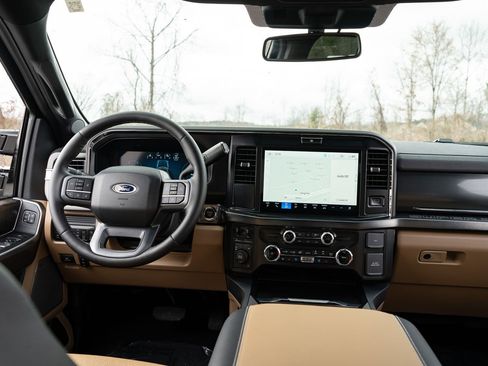 Used 2026 Ford F450 Lariat AWD/4WD image 35