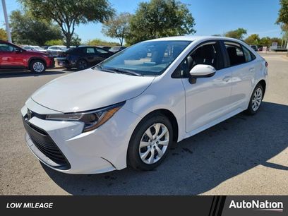 Used 2025 Toyota Corolla LE