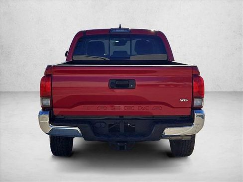 Used 2018 Toyota Tacoma SR5 image 6