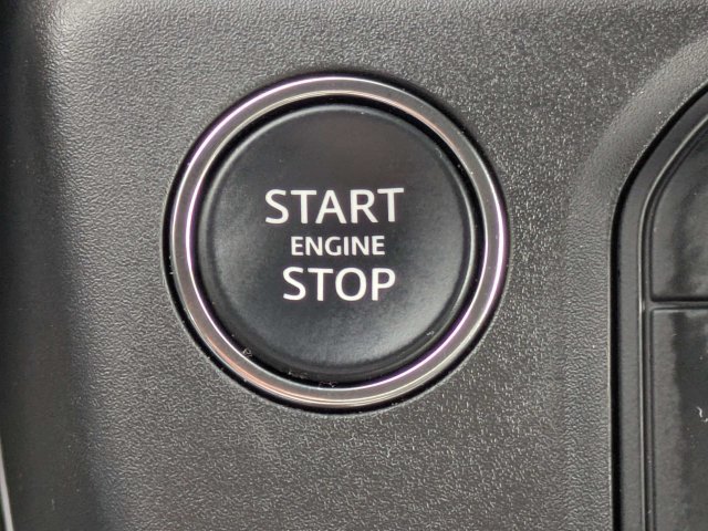 Used 2026 Land Rover Defender 110 X-Dynamic SE AWD/4WD image 27