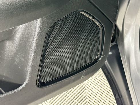 Certified 2024 Jeep Compass Limited image 28