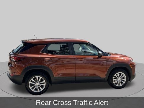 Used 2021 Chevrolet TrailBlazer LS FWD image 6