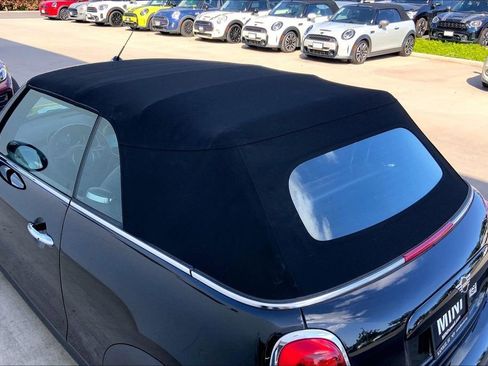 Certified 2023 MINI Cooper Convertible image 33