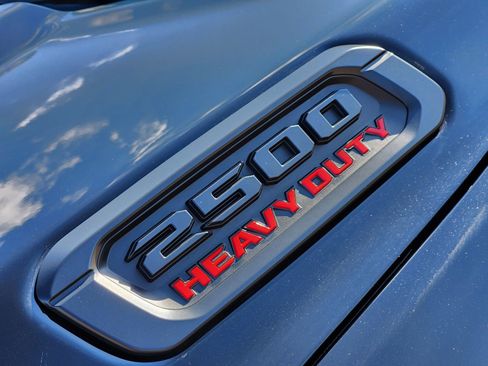 New 2026 RAM 2500 Tradesman AWD/4WD image 18