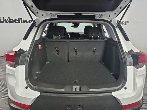 New 2026 Chevrolet TrailBlazer LS w/ LS Convenience Package FWD image 23