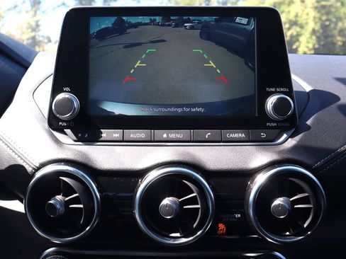 New 2025 Nissan Sentra SV image 15