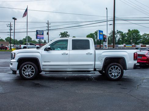 Used 2018 GMC Sierra 1500 Denali image 6