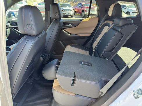 New 2026 Chevrolet Equinox ACTIV image 15