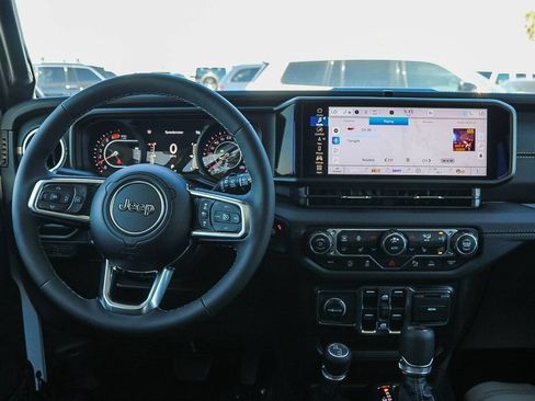 New 2026 Jeep Wrangler Unlimited Sahara AWD/4WD image 14