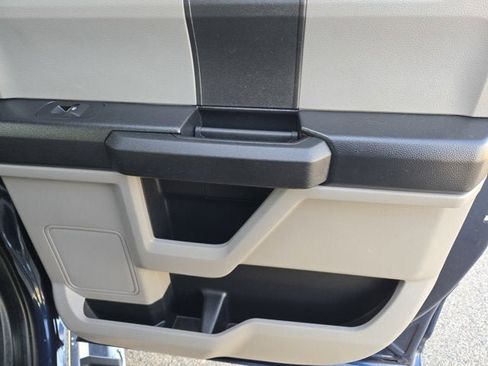 Used 2019 Ford F250 XL w/ STX Appearance Package image 10