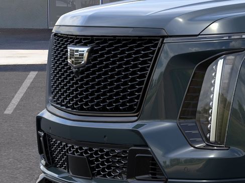 New 2026 Cadillac Escalade ESV V AWD/4WD image 13