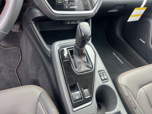 Certified 2025 Subaru Crosstrek 2.5i Limited w/ Popular Package #3A image 30