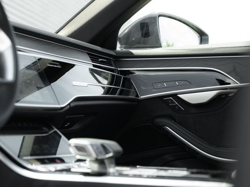 New 2027 Audi A8 L 3.0T AWD/4WD image 18