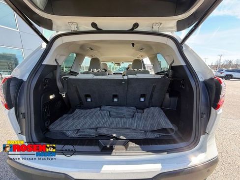 Used 2025 Subaru Ascent Premium AWD/4WD image 30