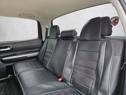 Used 2016 Toyota Tundra SR5 w/ SR5 Upgrade Package RWD image 17