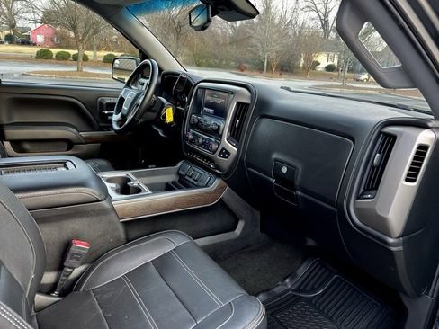 Used 2017 GMC Sierra 1500 Denali w/ Denali Ultimate Package image 21