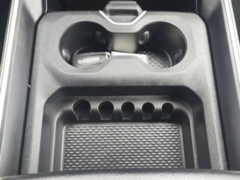 Used 2024 RAM 3500 Big Horn AWD/4WD image 26