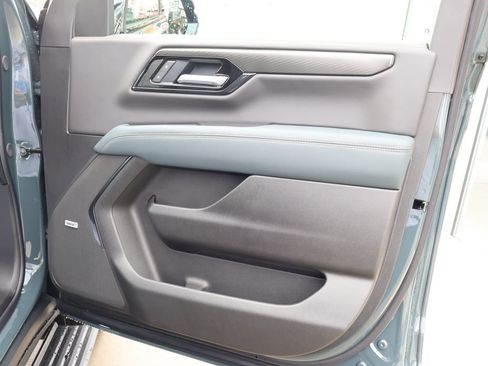 New 2026 GMC Yukon AT4 w/ AT4 Premium Plus Package AWD/4WD image 45