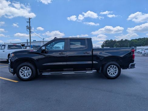 Used 2022 Chevrolet Silverado 1500 LT w/ Z71 Off-Road Package AWD/4WD image 5