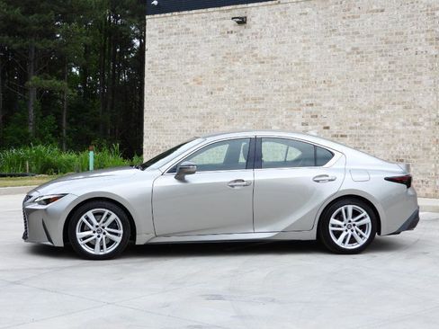 Used 2022 Lexus IS 300 RWD image 20