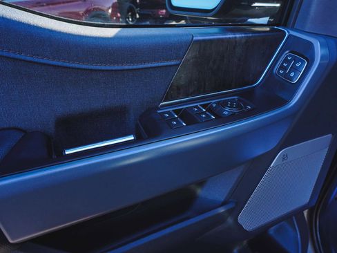 Used 2022 Ford F150 Lightning Lariat w/ Max Trailer Tow Package image 9