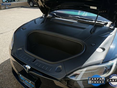 Used 2022 Tesla Model S Plaid image 16