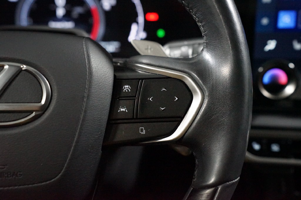 Used 2024 Lexus RX 350 FWD w/ Convenience Package image 13