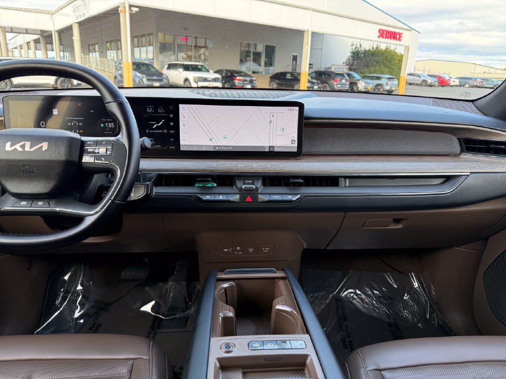 Used 2024 Kia EV9 Land AWD/4WD image 26