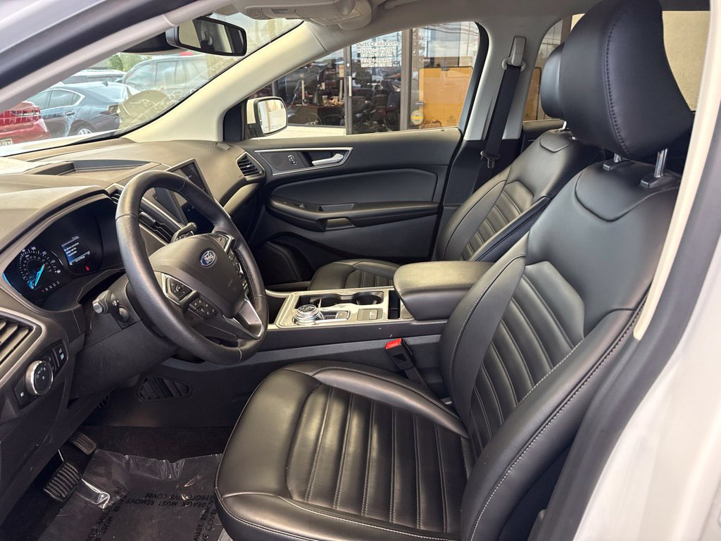 Used 2024 Ford Edge SEL w/ Convenience Package AWD/4WD image 11