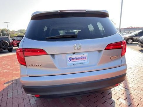 Used 2016 Honda Pilot EX-L image 8