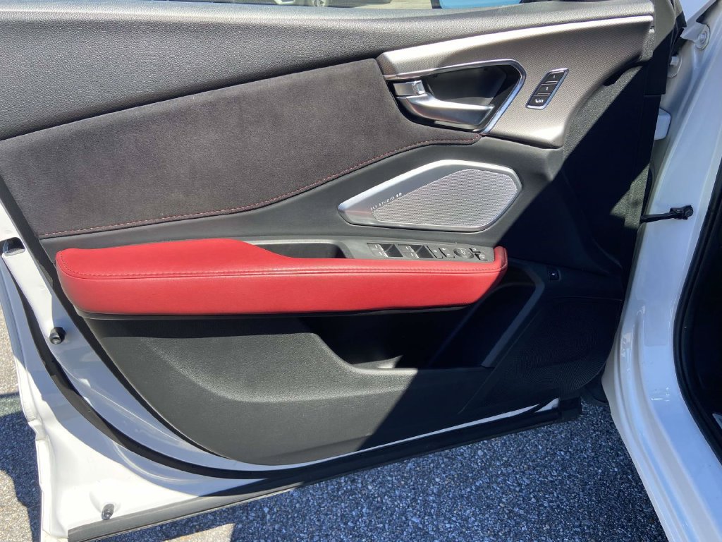 Used 2023 Acura RDX w/ Advance Package AWD/4WD image 11