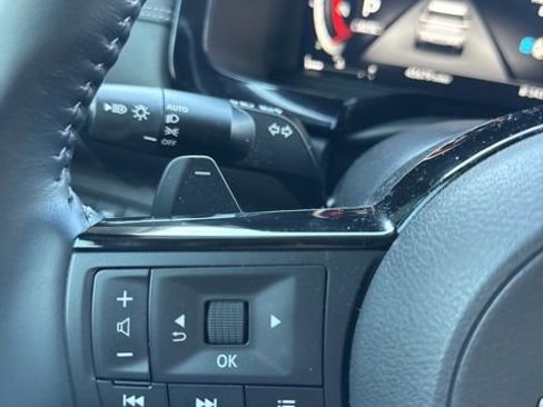 Used 2023 Nissan Pathfinder Platinum w/ Lighting Package (N92) image 29