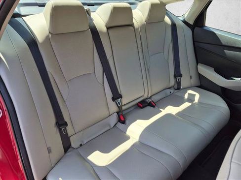 Used 2023 Honda Accord EX-L image 18