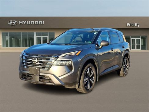 Used 2024 Nissan Rogue SL w/ SL Premium Package image 1