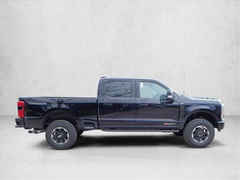 New 2026 Ford F350 Platinum w/ Tremor Off-Road Package image 5