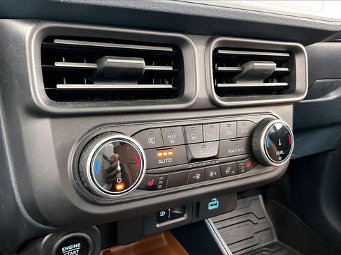 Used 2024 Ford Maverick Lariat w/ FX4 Off-Road Package image 32