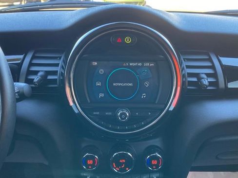 Used 2021 MINI Cooper S w/ Premium Package image 34