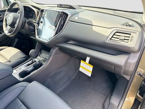 New 2026 Subaru Ascent Limited w/ Popular Package #2 AWD/4WD image 39